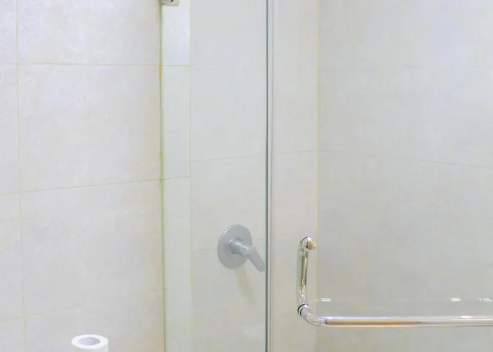 Cozy 1Br Apartment At The Mansion Kemayoran By Travelio